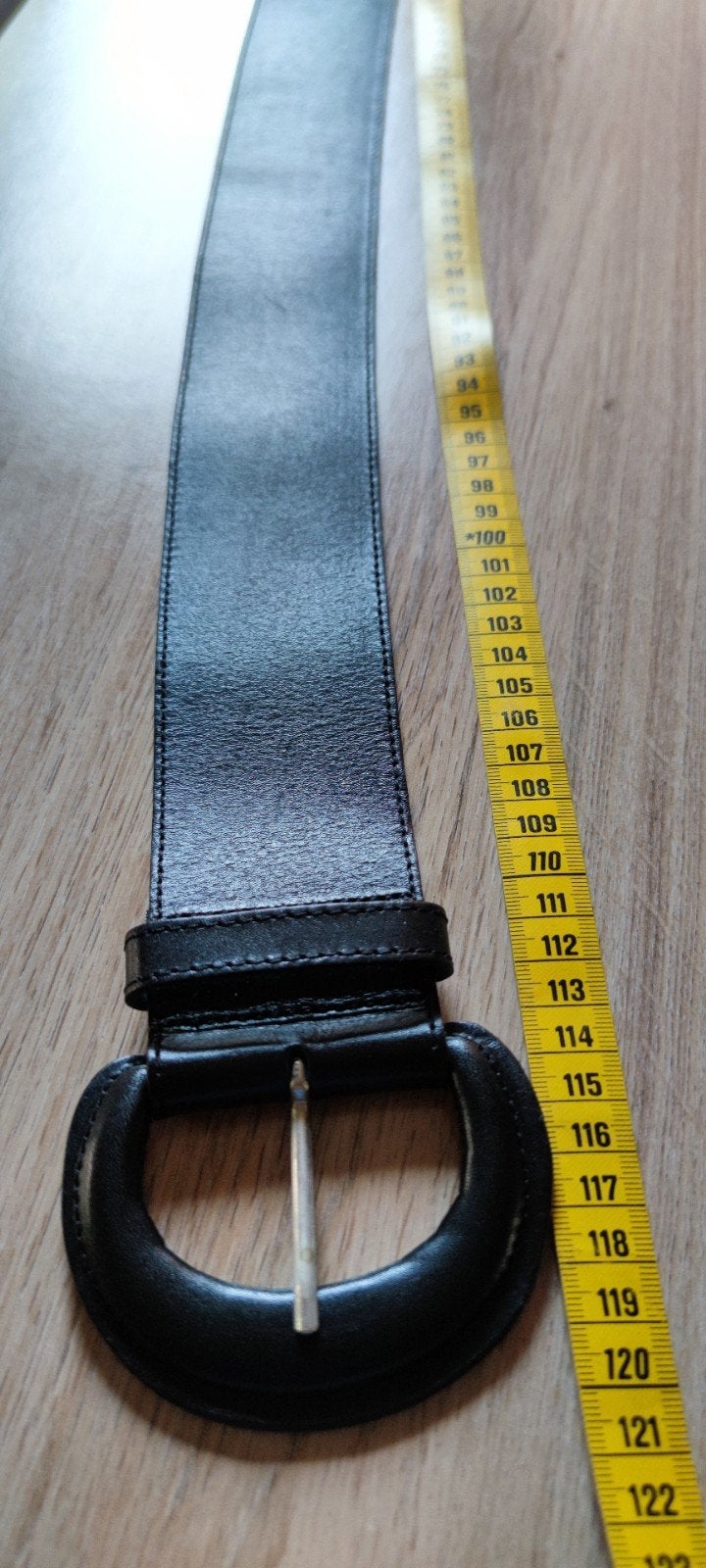 Ceinture en cuir noir avec boucle 120cm, Enlèvement, Cuir véritable