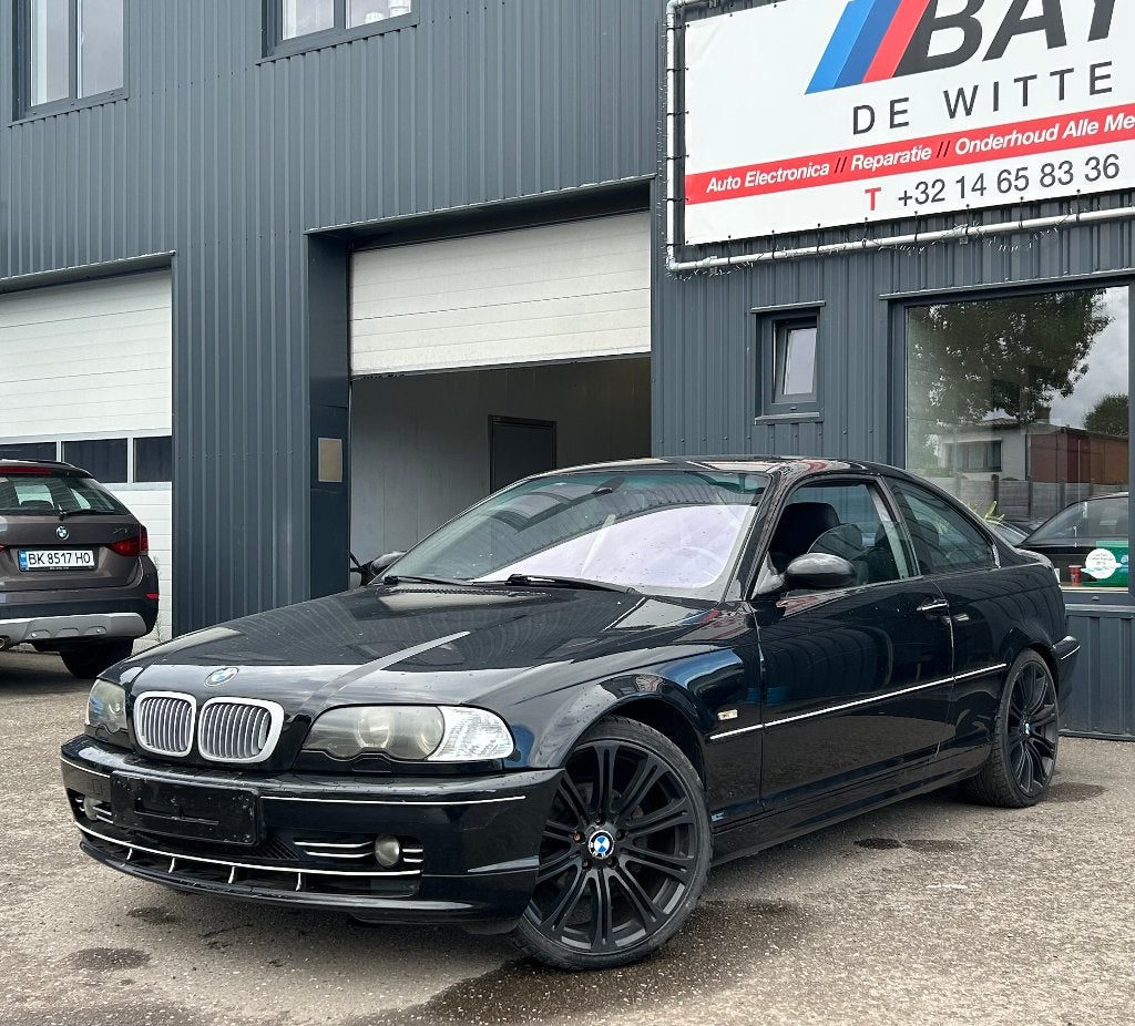 BMW 318i 2002 AUTOMAAT 2.0 BENZIN 178.000 km's!, Autos, Entreprise, Automatique, Série 3, Coupé