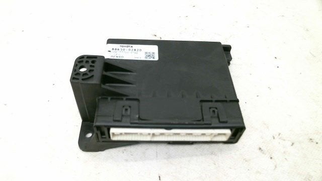 ORDINATEUR DIVERS C Toyota Auris (E15) (|8865002820|), Utilisé, Toyota