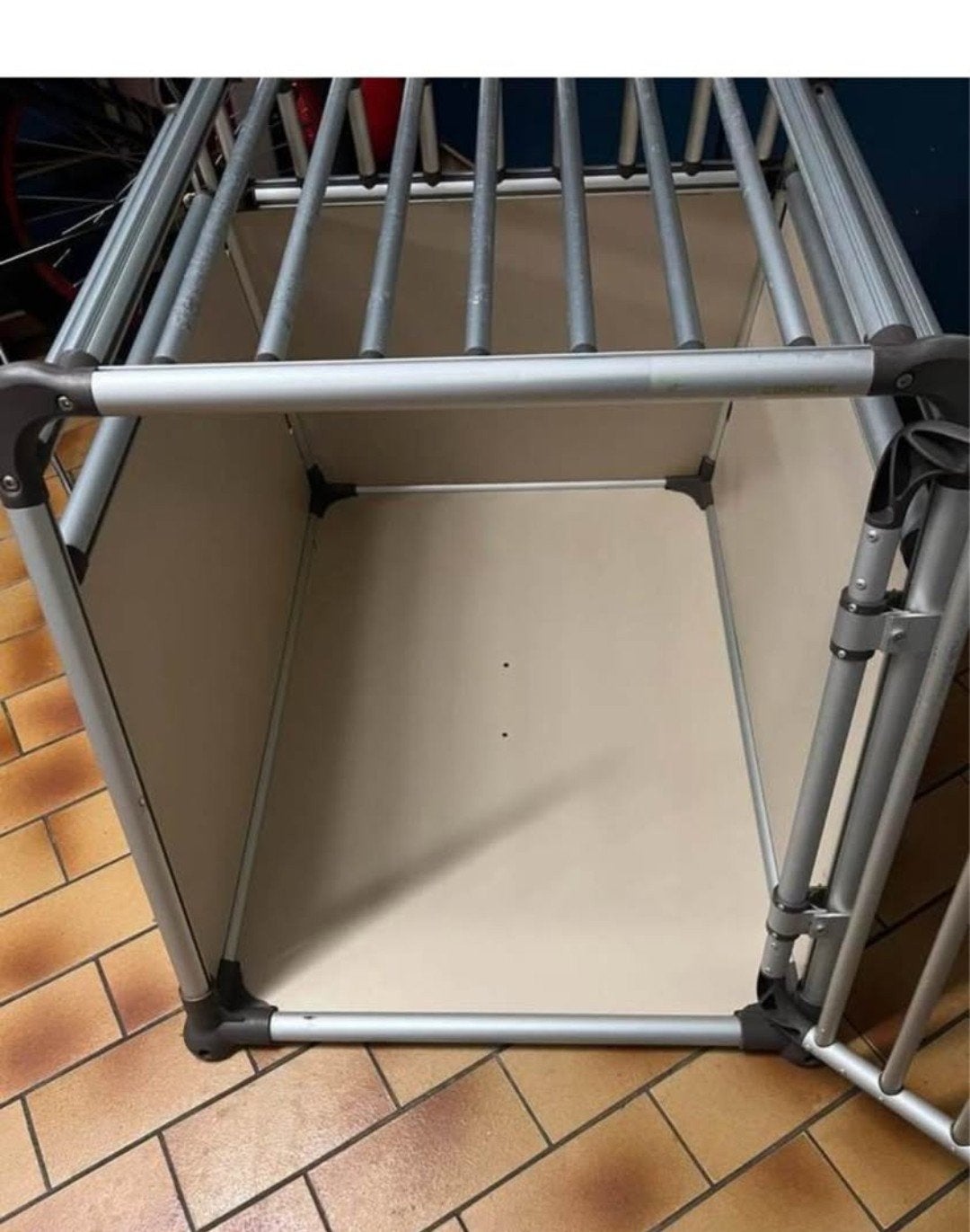 Alu bench hond, Dieren en Toebehoren, Ophalen