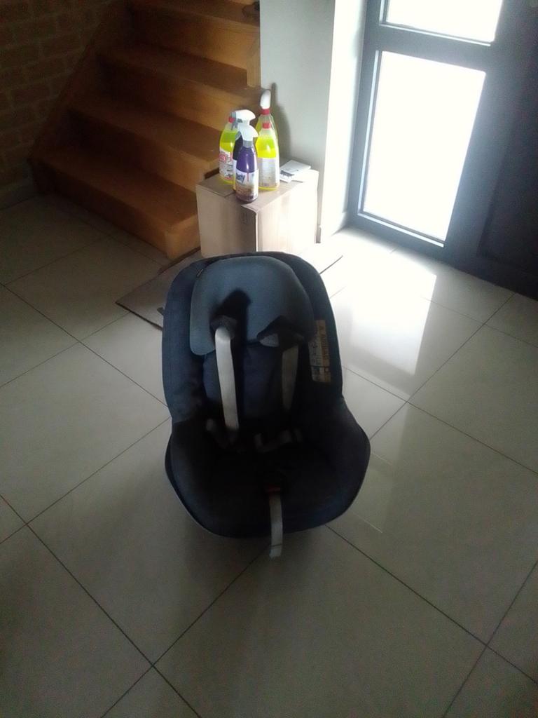 Siège auto Easyfix Maxi Cosi, Enfants & Bébés, Enlèvement, Isofix