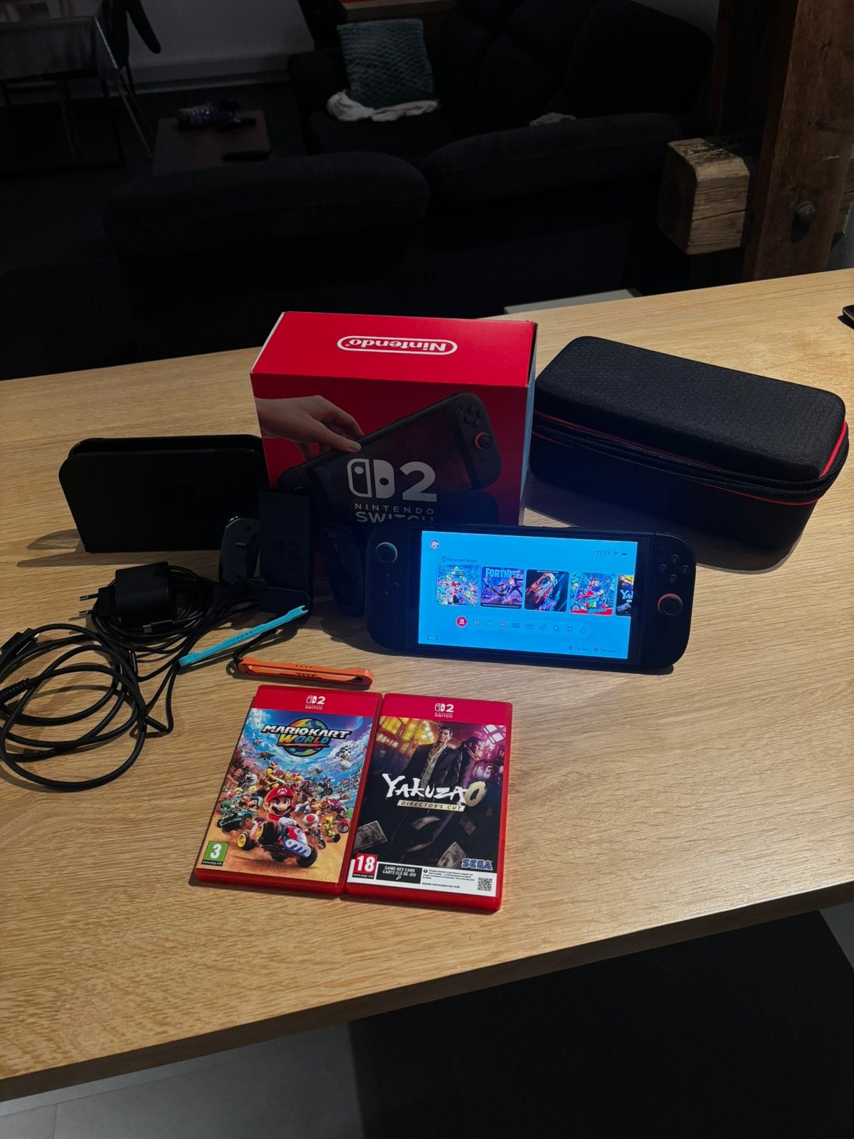 Nintendo switch 2, Comme neuf, Enlèvement, Switch Original, Avec jeux