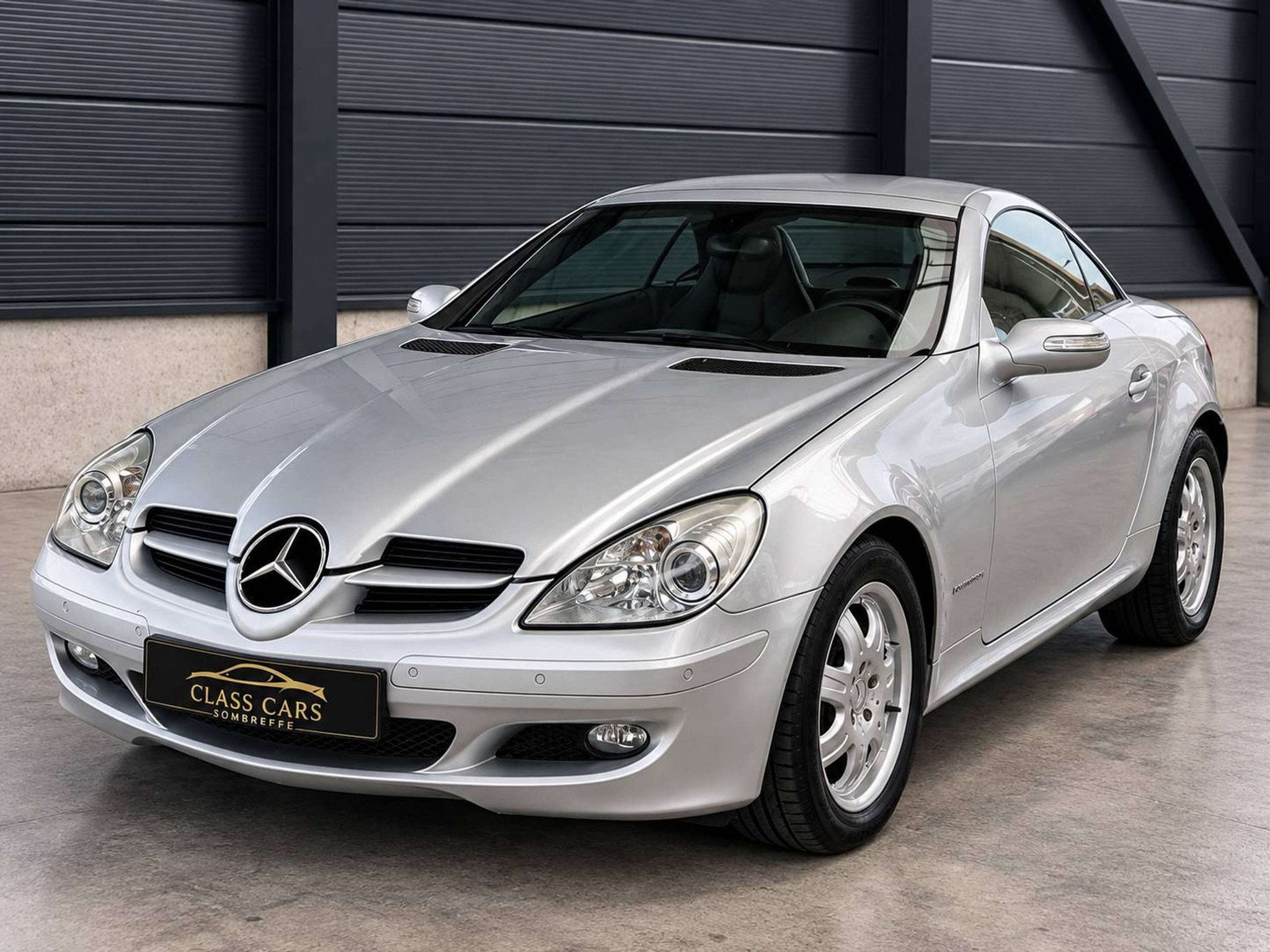 Mercedes-Benz SLK SLK200 Kompressor BOITE-AUTO CARNET XENON, Autos, Cuir, Argent ou Gris, Achat, Entreprise