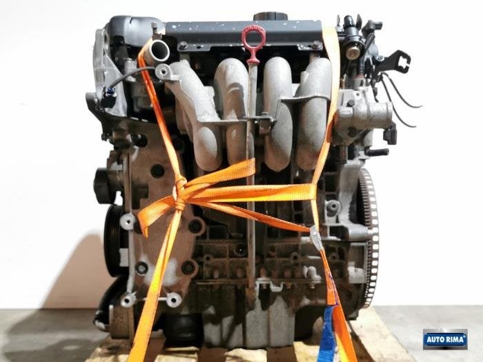 Motor van een Volvo V40, Gebruikt, -, -, Ophalen of Verzenden