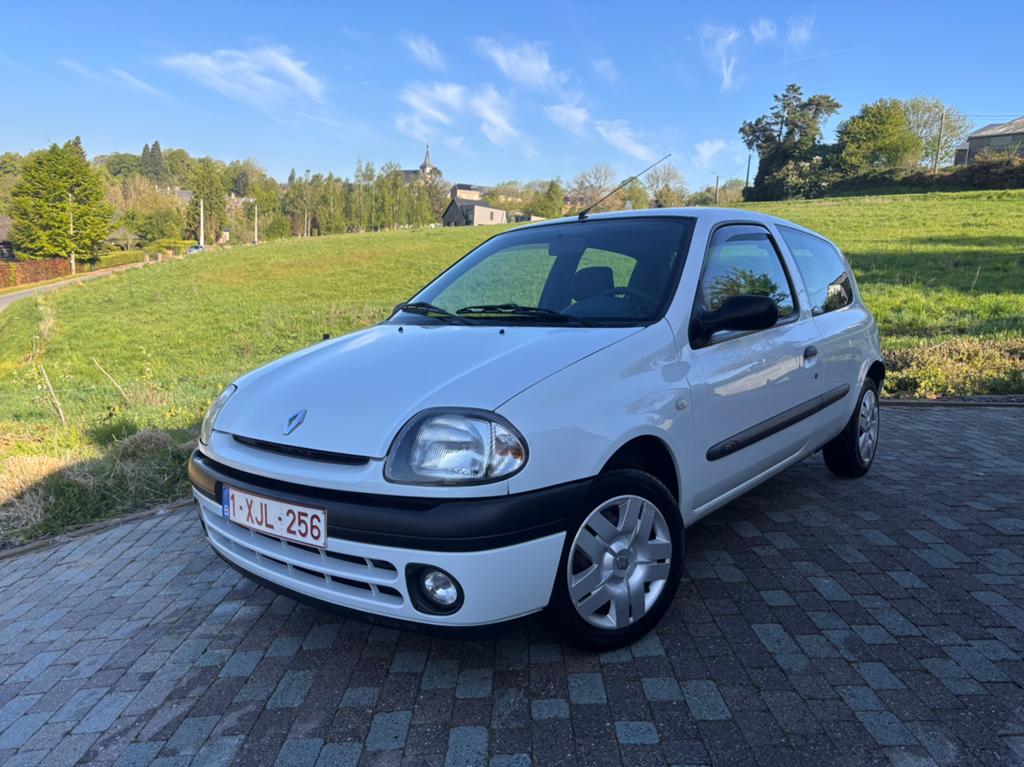 Renault clio 117.000 kms, Autos, Renault, Entreprise, Clio, Essence, Enlèvement