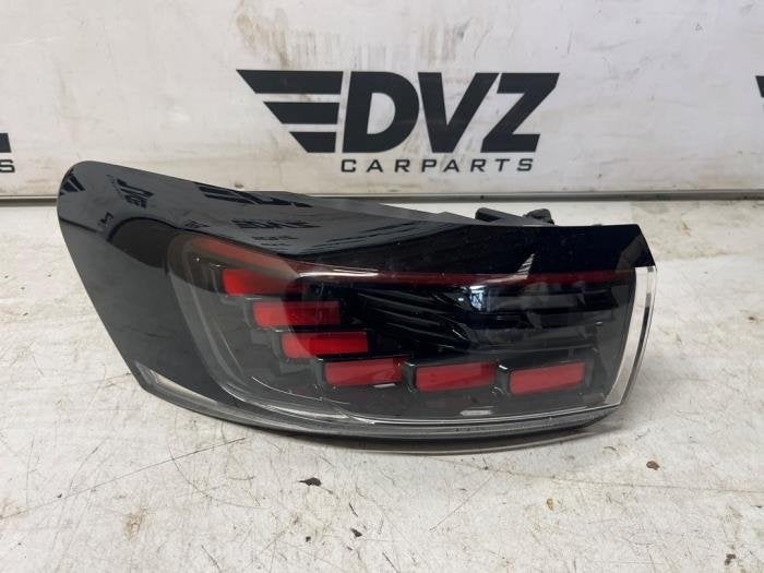 Achterlicht links van een Volkswagen ID.4, Volkswagen, -, 3 mois de garantie, Utilisé
