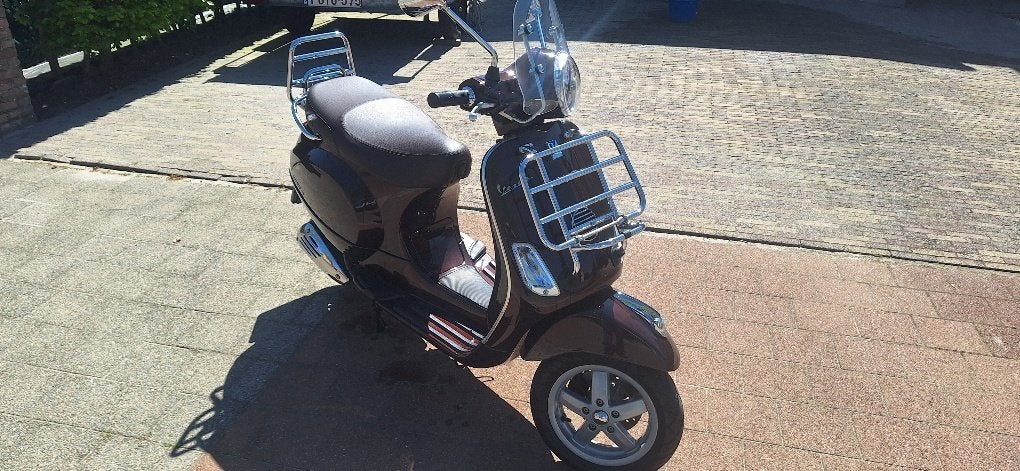 Mooie Vespa Lx125 Touring, Motoren, Scooter, Occasion, Particulier, 125 cc