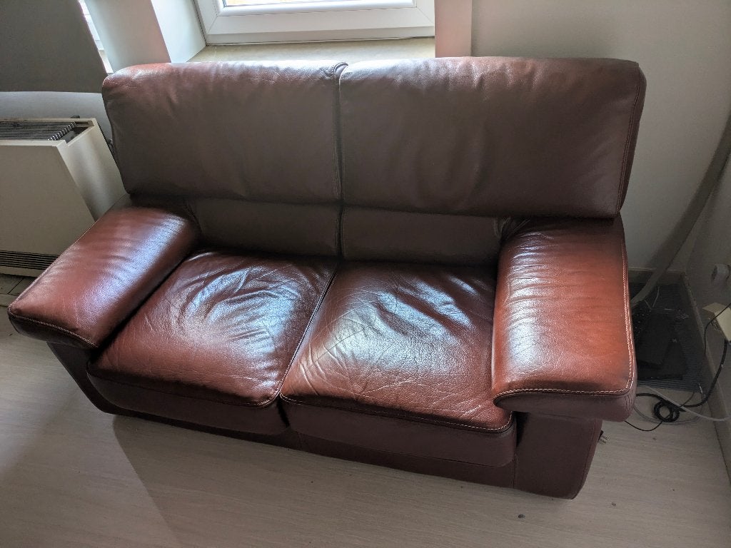 Comfortabele Bruin Lederen 2-Zitsbank, Ophalen, Zo goed als nieuw, Leer, 125 cm of meer