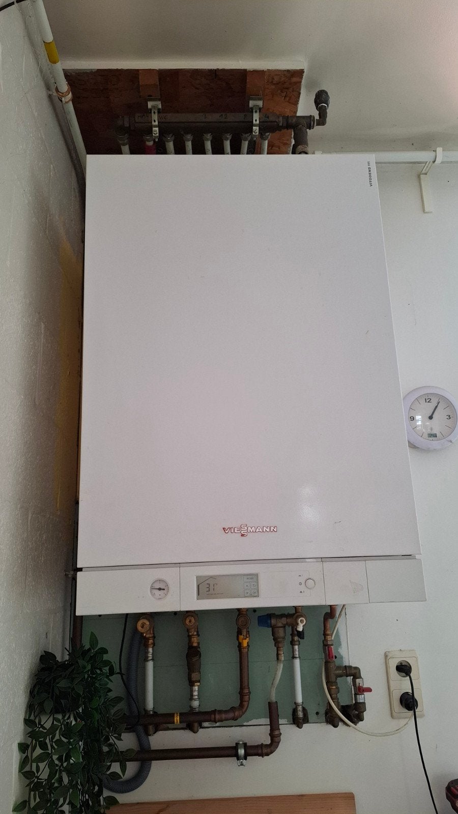Viessmann Vitodens 111-W gascondensatieketel, Doe-het-zelf en Bouw, Chauffageketels en Boilers, Ophalen, Zo goed als nieuw, Boiler