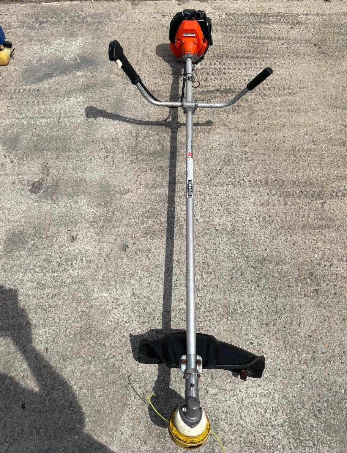 ECHO SRM - 310, Jardin & Terrasse, Enlèvement, Comme neuf
