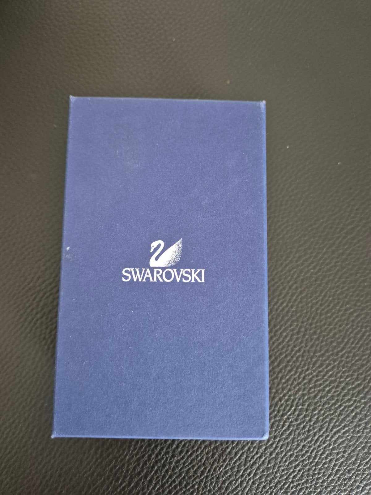 Swarovski, Enlèvement ou Envoi