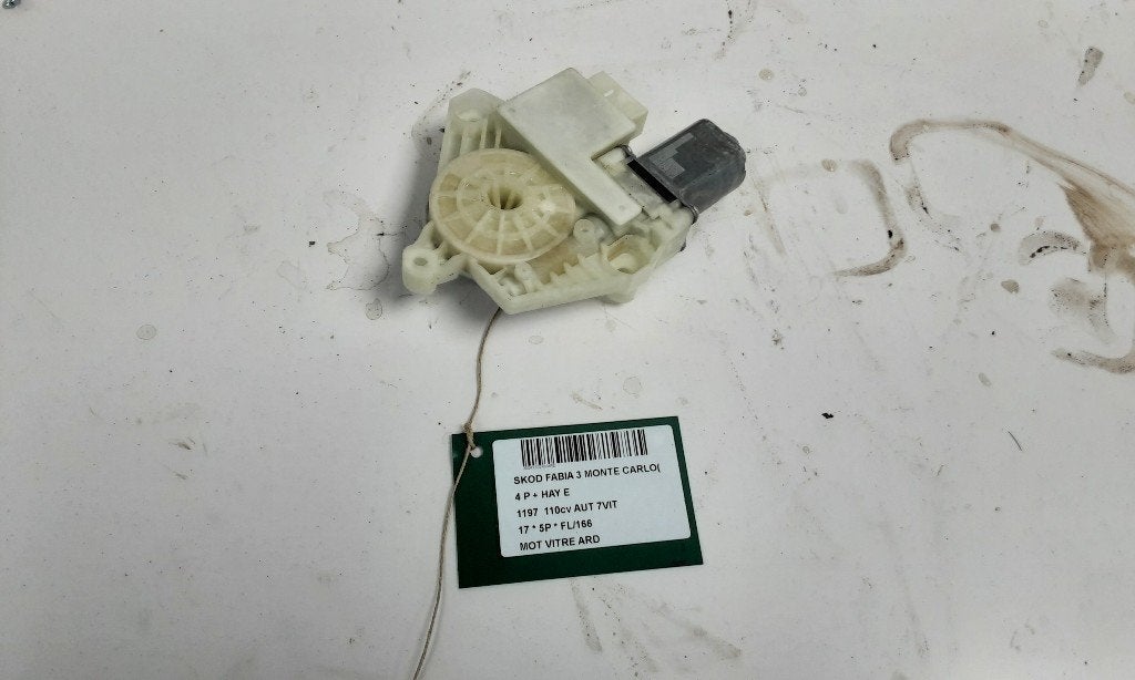 MOTEUR LEVE VITRE ELECTRIQUE ARRIÈRE DROIT Fabia III (NJ3), Utilisé, Arrière, Skoda