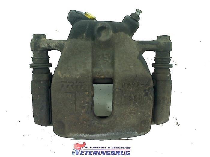 Etrier de frein (pince) avant gauche d'un Suzuki Swift, -, 3 mois de garantie, Utilisé, -