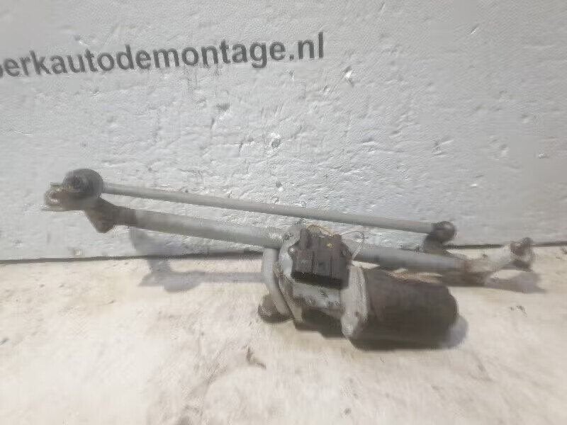RUITENWISSER MECH + MOTOR Opel Corsa C (F08 / 68), Bahnhofsplatz 65423 Rüsselsheim am Main, DE, Enlèvement ou Envoi, Opel, Opel Automobile GmbH