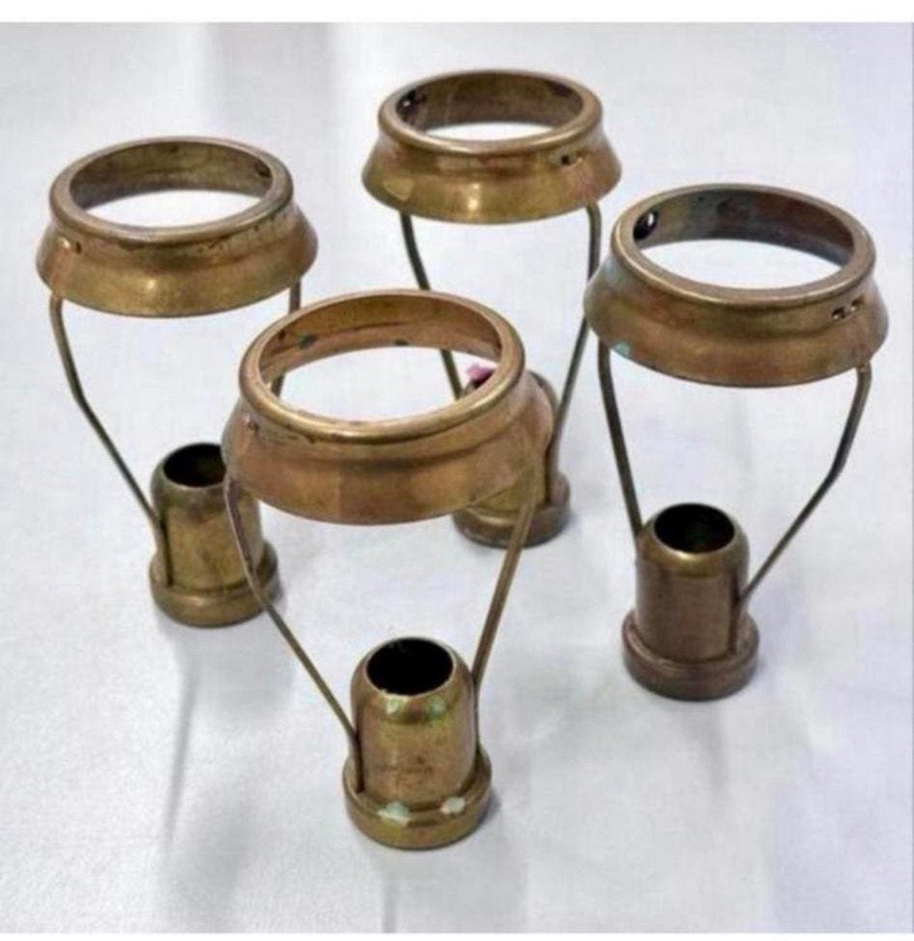 4 porte-bougies anciens Curiosa Brocante, Enlèvement ou Envoi, Cuivre ou Bronze