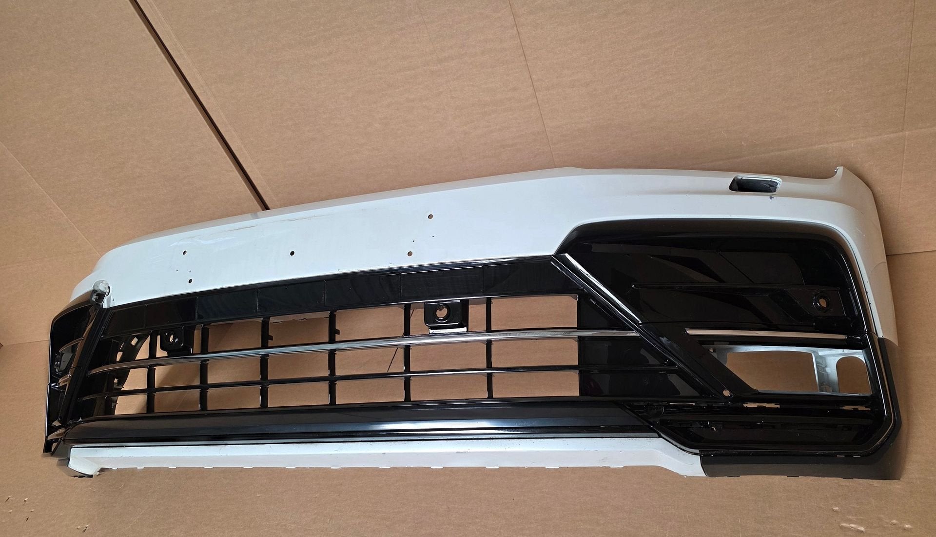 Voorbumper VW Tiguan 5NA R-line 6xPDC KLS L 0K1 BUMPER ORGIN, Volkswagen, -, Origine de la pièce connue, Utilisé