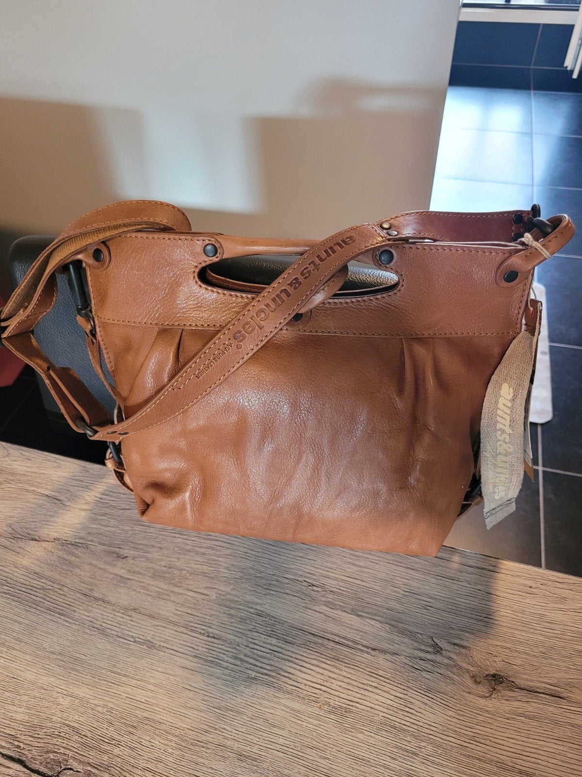 Nieuwe handtas Aunts & Uncles, Handtassen en Accessoires, Ophalen, Handtas