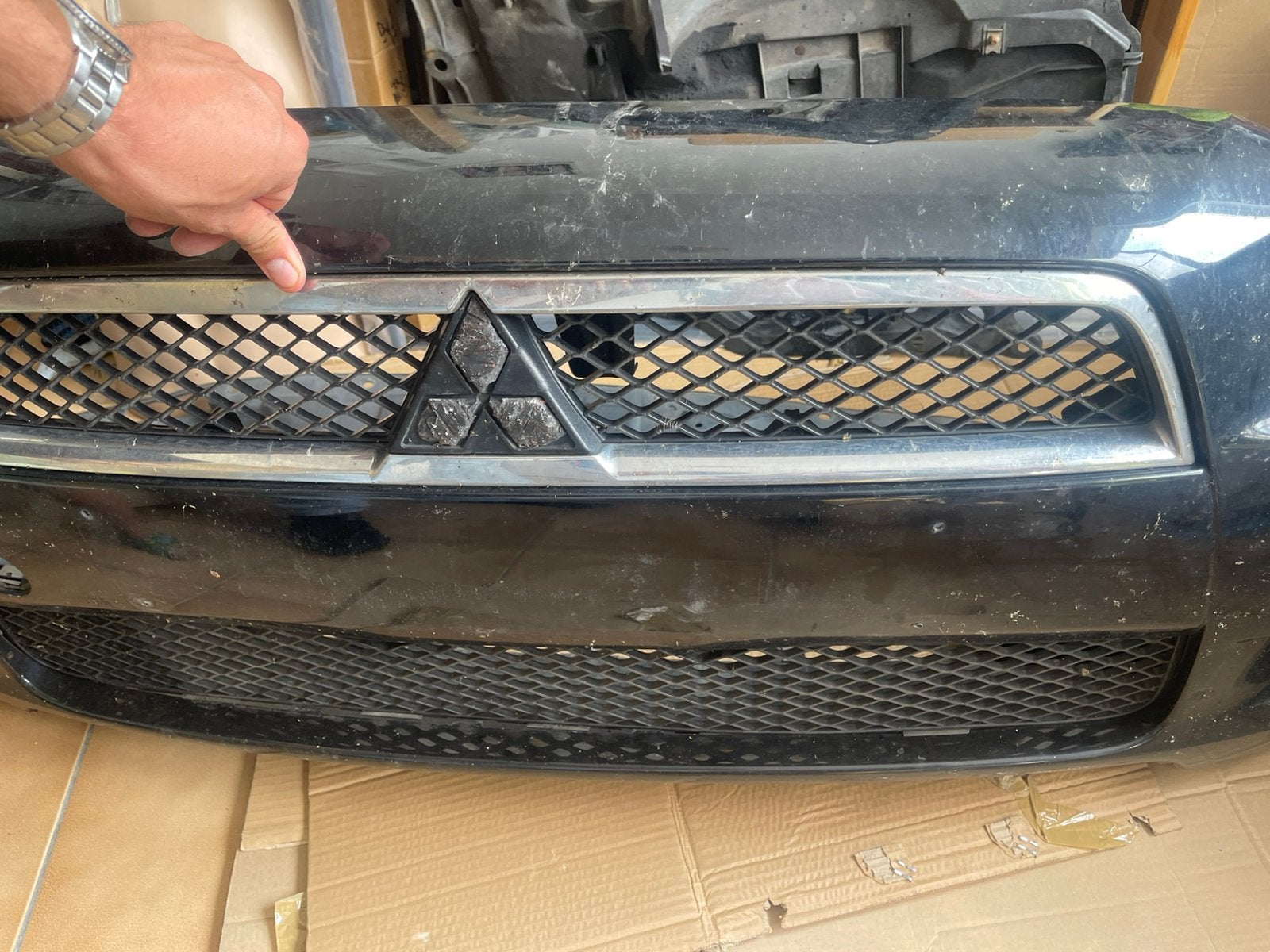Mitsubishi Lancer voorbumper, Ophalen, Voor, Mitsubishi