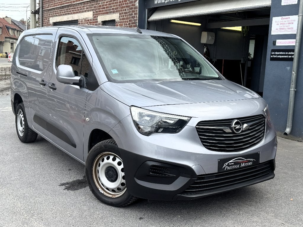Opel Combo 1.5 diesel Long Châssis/3 places, Bluetooth, Argent ou Gris, Achat, Euro 6