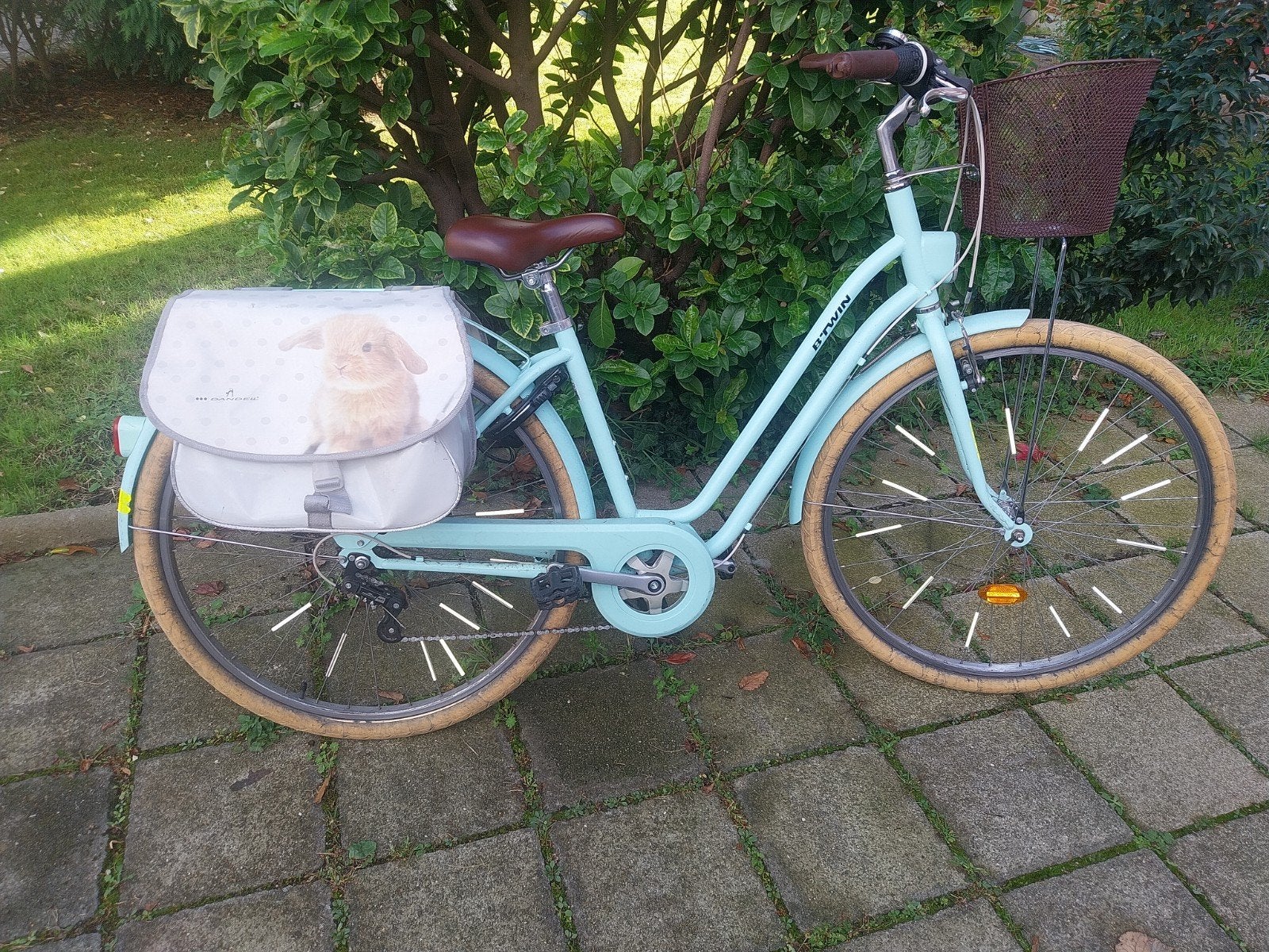 meisje fiets merk Btwin 28", Fietsen en Brommers, Velgrem, Versnellingen, Zo goed als nieuw, Ophalen
