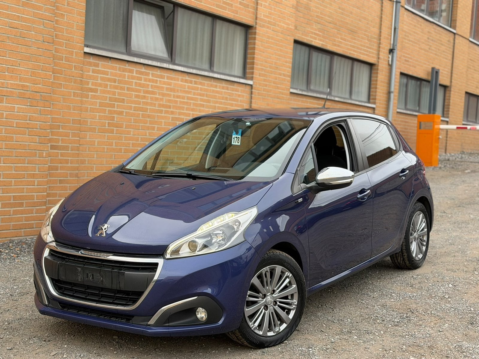Peugeot 208 style 2017 1.6hdi, Autos, Euro 6, Entreprise, https://public.car-pass.be/vhr/723f704b-9687-49c9-a92f-12889392ddf9