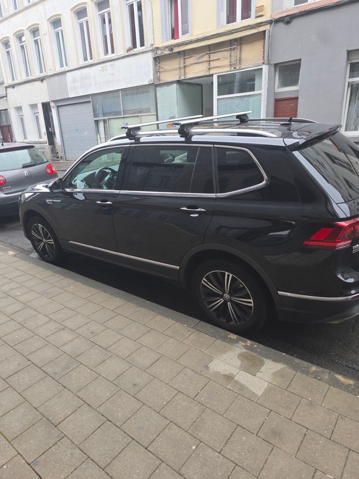 tel 0493868434, Autos, Volkswagen, Cuir, Anti démarrage, 7 places, Carnet d'entretien