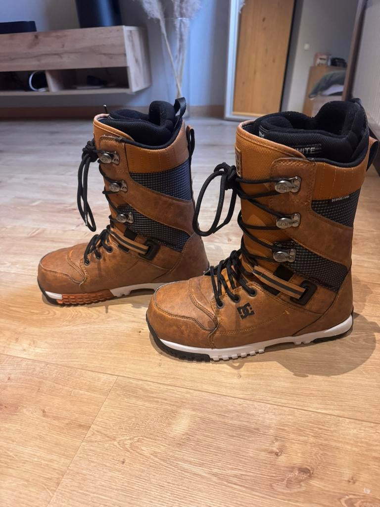 Snowboard boots + bindingen. Zeer goede staat!, Enlèvement, Comme neuf, Fixations