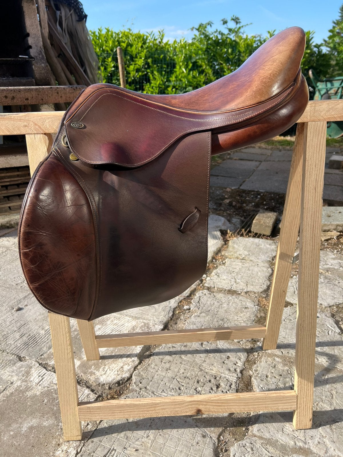 Selle Eric thomas, Siège semi-creux, Enlèvement, Utilisé, M (17 pouces)