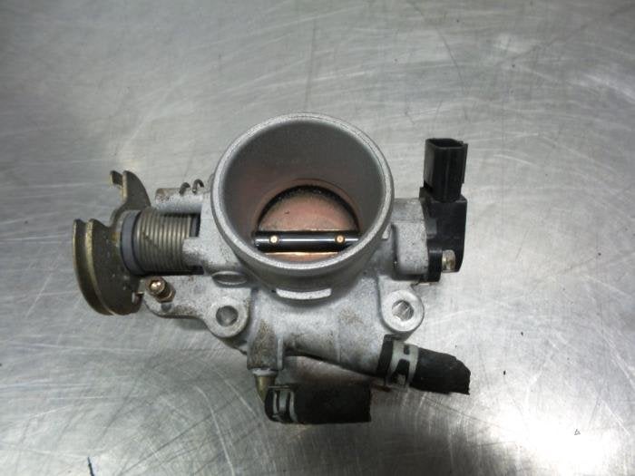 Gasklephuis van een Mazda Demio (Demio 97-), Gebruikt, -, -, Ophalen of Verzenden