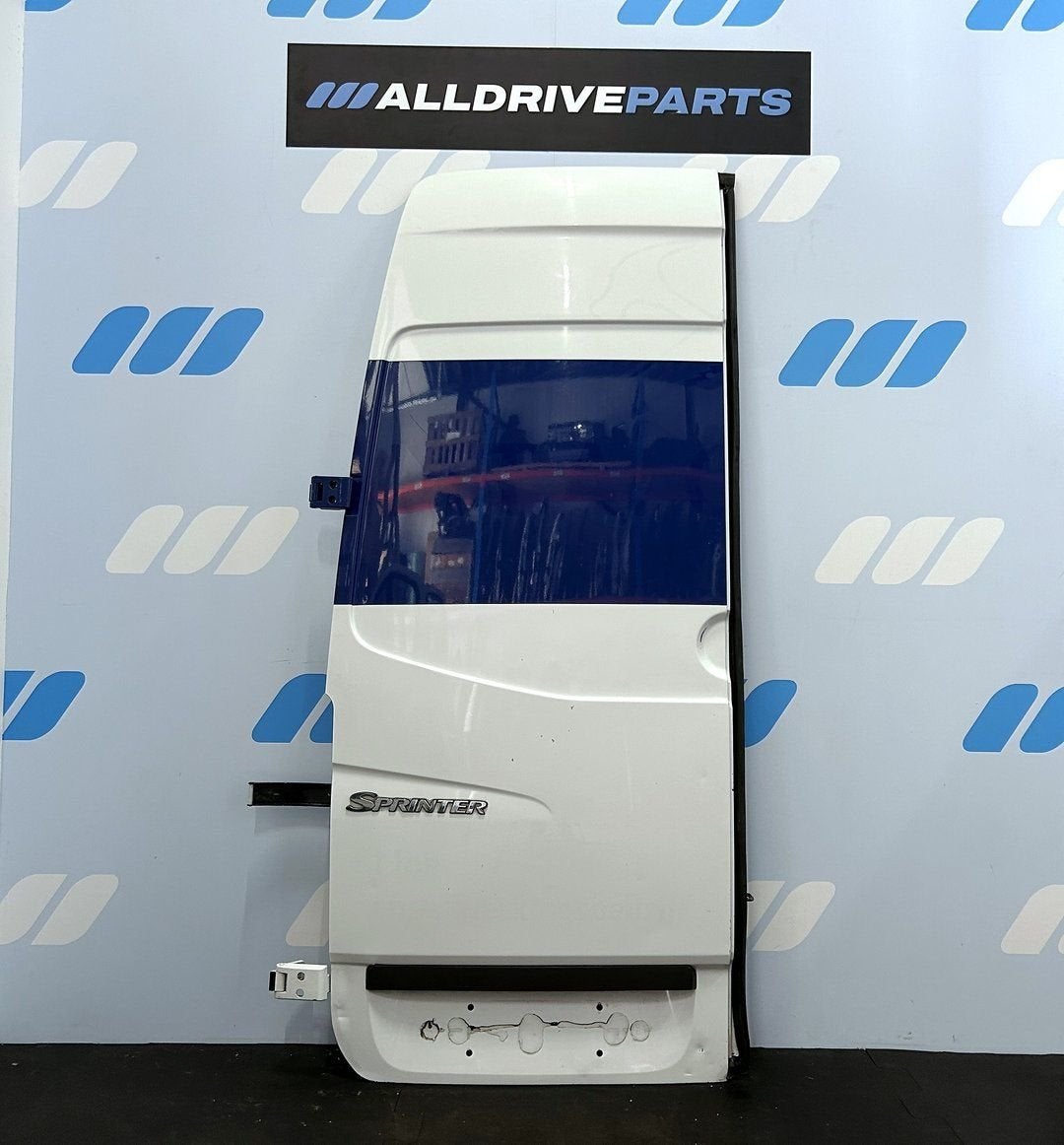 Mercedes Sprinter W906 porte arrière gauche H2 blanche A9067