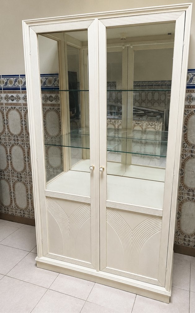 Vitrine Blanche, Enlèvement, Utilisé