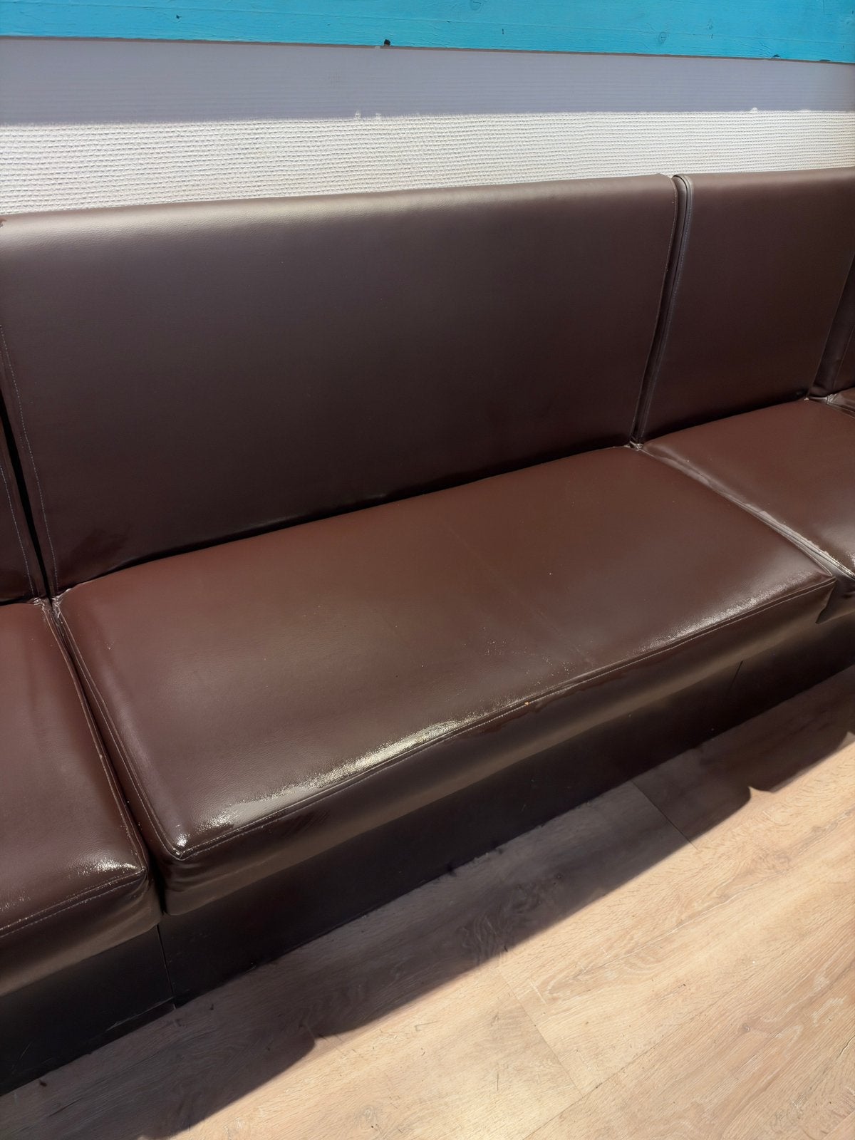 Banquettes de restaurant / horeca – 11 mètres – Dès 180 €, Ophalen, Zo goed als nieuw, Bruin