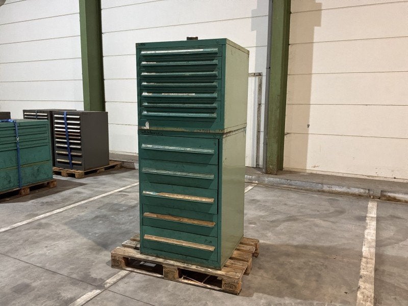 Commode industrielle en métal Lista (2 pièces)