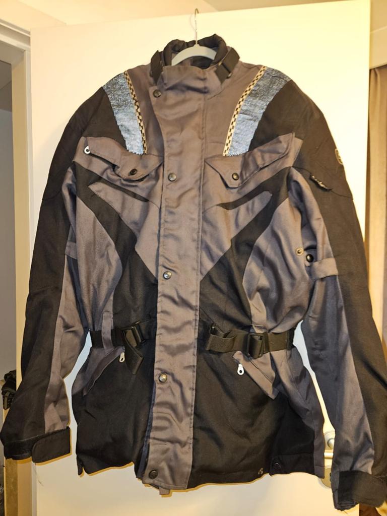 Une veste Motovest 4xl de grande taille ainsi que des chauss, Enlèvement, Seconde main, Hommes, Vêtements de motocross