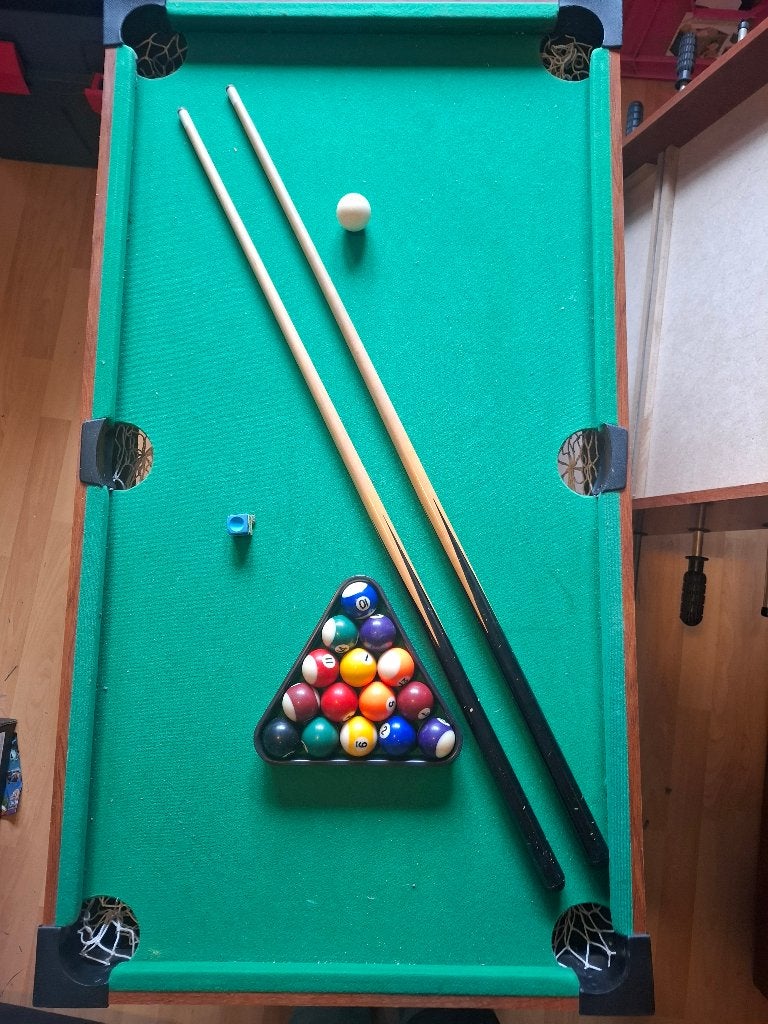 kinderspeeltafel met voetbal, biljart, tafeltennis, ...., Kinderen en Baby's, Ophalen, Gebruikt