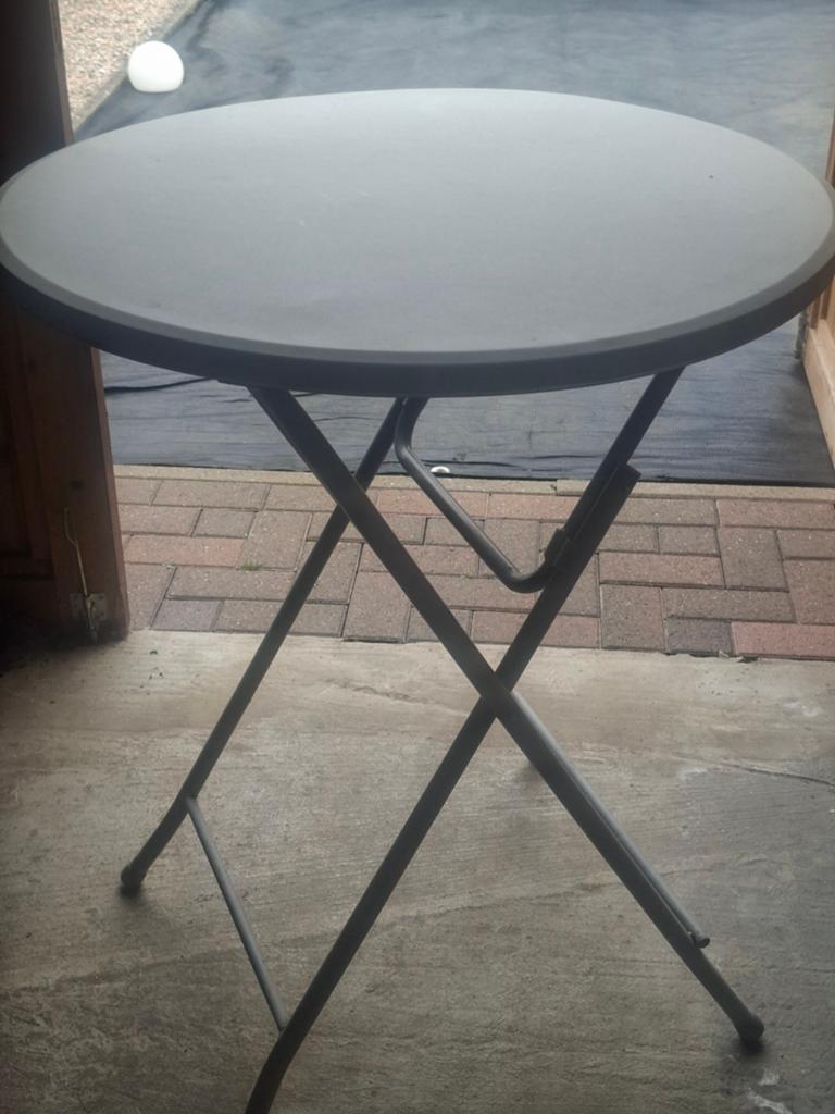 Party tafel, Ophalen