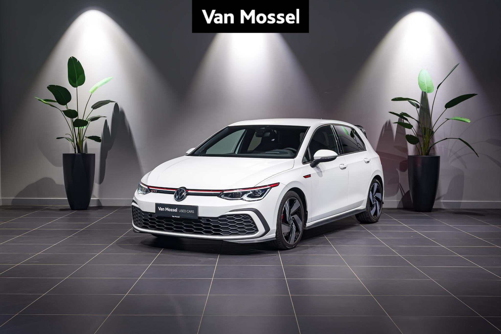 Volkswagen Golf VIII 2.0 TSI GTI DSG HARMAN KARDON | DCC | I, Auto's, 245 pk, Gebruikt, 4 cilinders, https://public.car-pass.be/vhr/4106d589-d543-4d40-9ce6-d59a053ab6ce