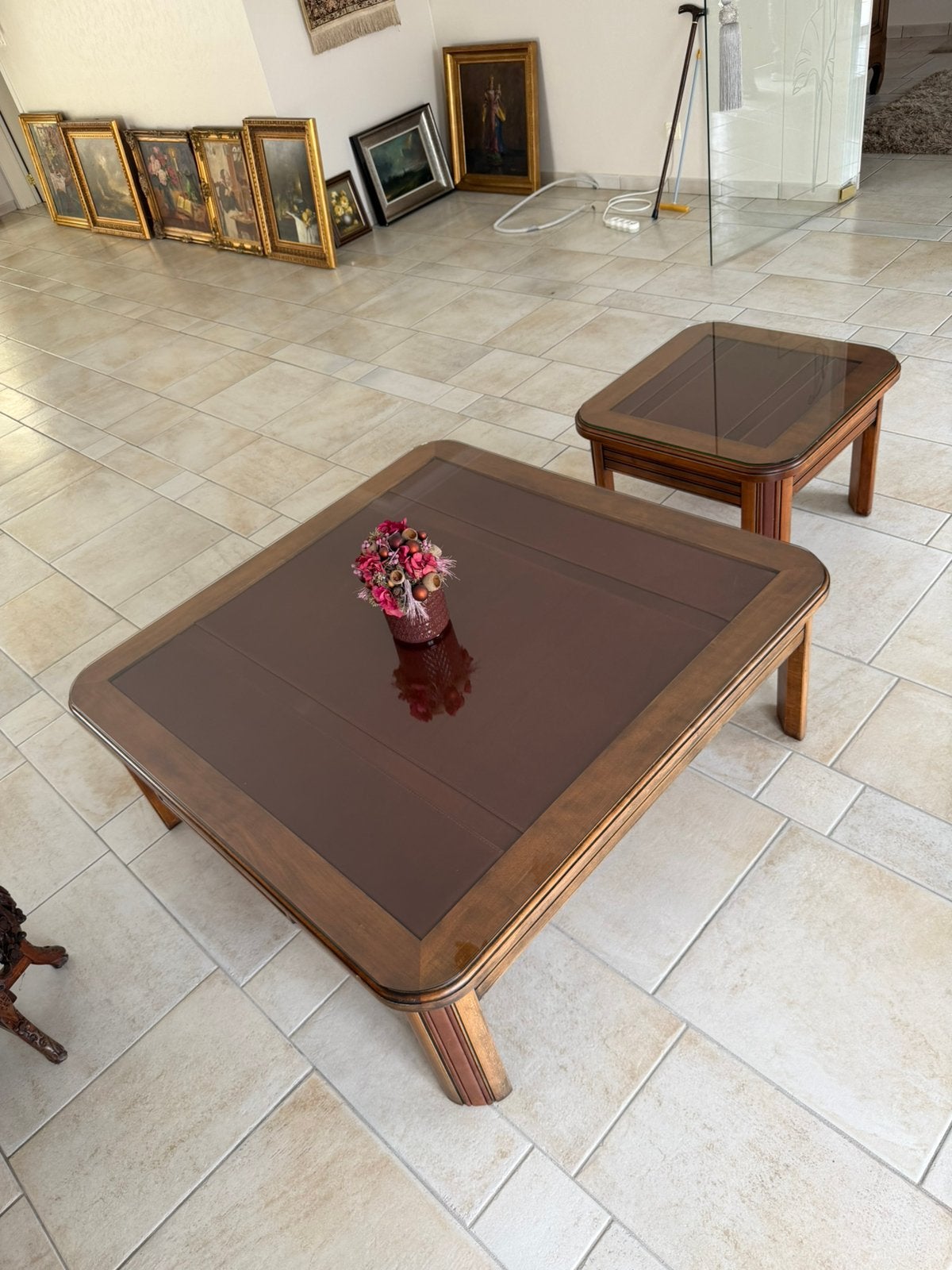 Mooie salontafel met bijzettafel, Ophalen