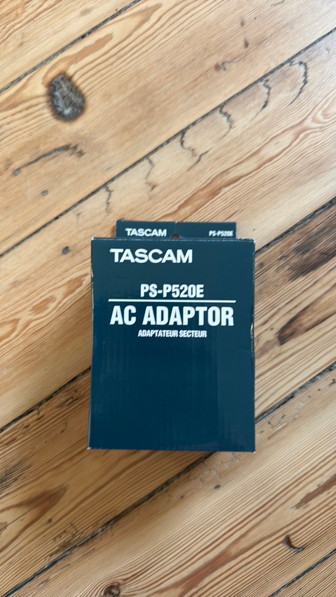 Tascam AC ADAPTER PS P520E, Musique & Instruments, Enlèvement, Neuf