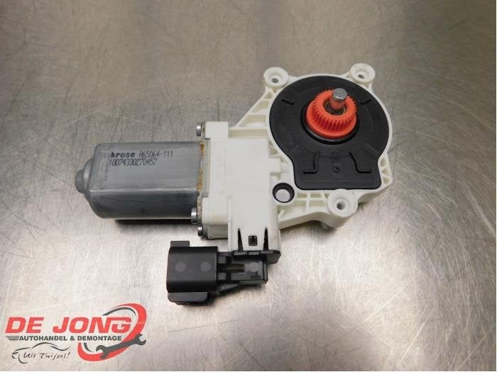 Moteur de vitre portière d'un Ford Focus, Autos : Pièces & Accessoires, -, 3 mois de garantie, -, -
