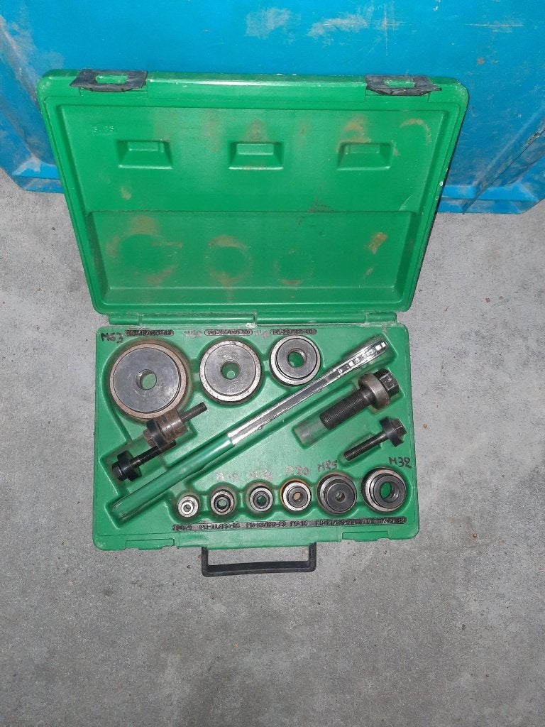 Set ponsen van M12 tot M63, Ophalen, Zo goed als nieuw