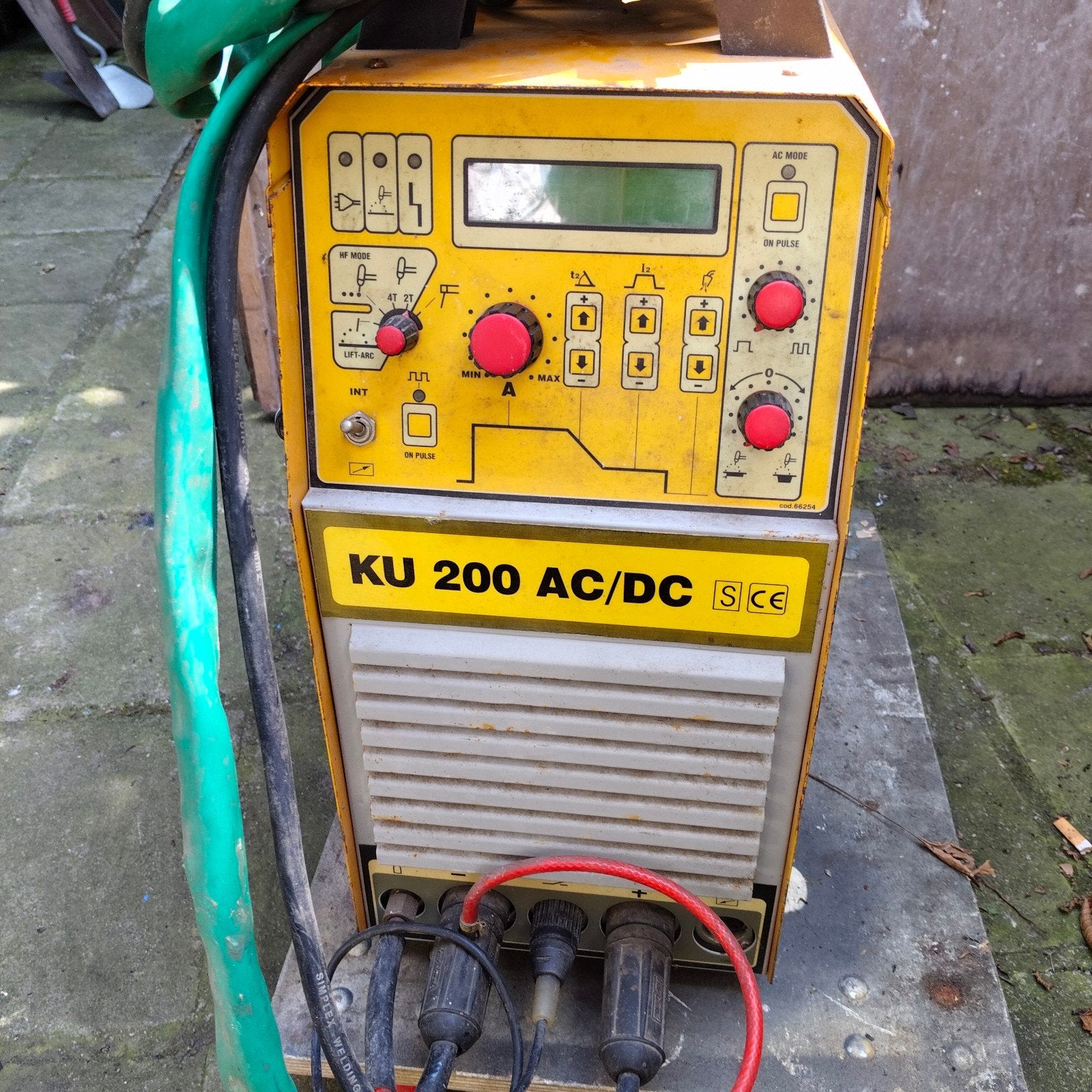 Ku200AC/DC, Ophalen, Tig