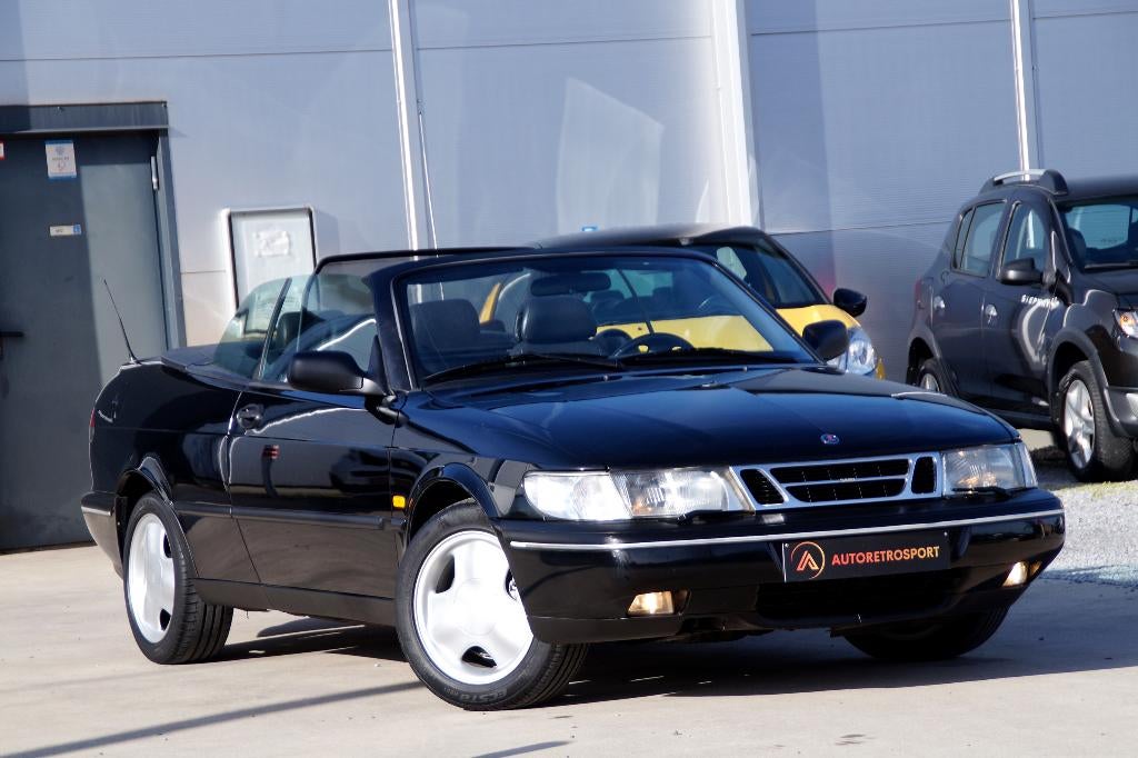 Saab 900 2.3i Cabriolet Automaat _Garantie, Auto's, Saab, 4 zetels, 4 cilinders, Zwart, Leder