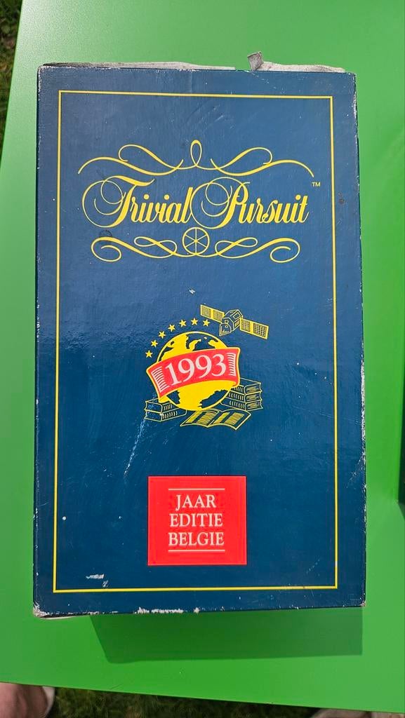 Trivial pursuit. Jaareditie belgie 1993, Hobby en Vrije tijd, Gezelschapsspellen | Bordspellen, Ophalen of Verzenden