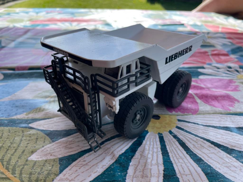 SIKU liebherr vrachtwagen, Ophalen, Nieuw