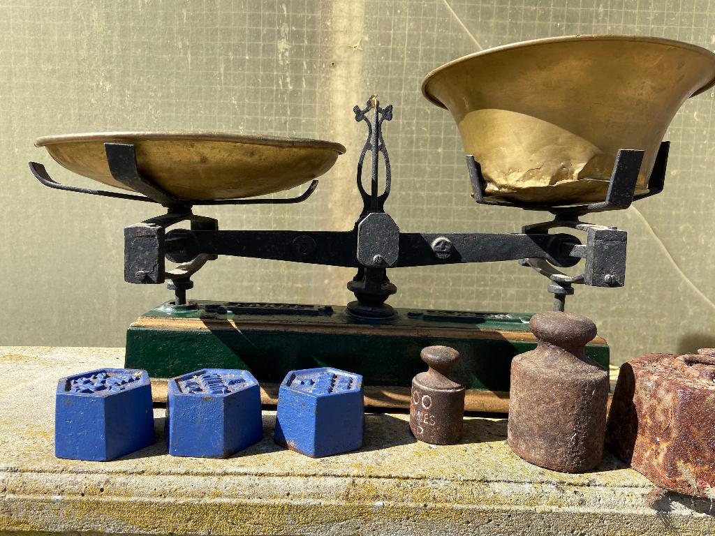 Vintage balans met koperen schalen, Antiek en Kunst, Ophalen, Koper