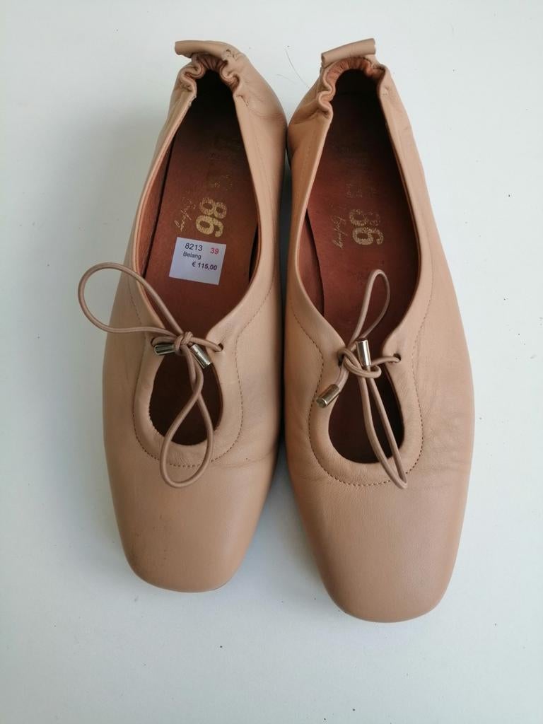 Damesballerina's Belang maat 39, Ophalen