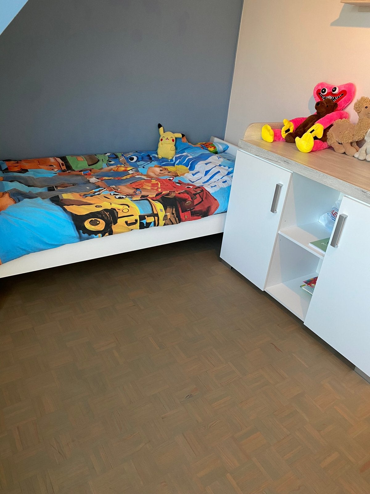 Baby/peuterbed + commode, Kinderen en Baby's, Ophalen, Zo goed als nieuw