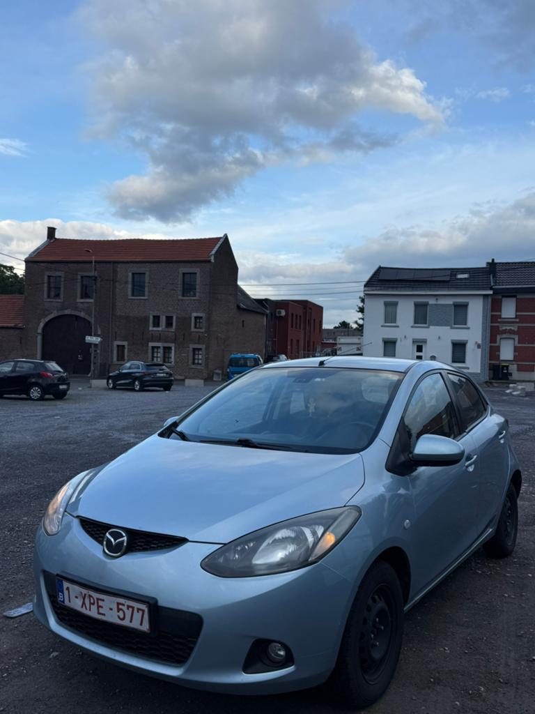Mazda 2 2009 année 1.4 diesel, Autos, Particulier, Achat