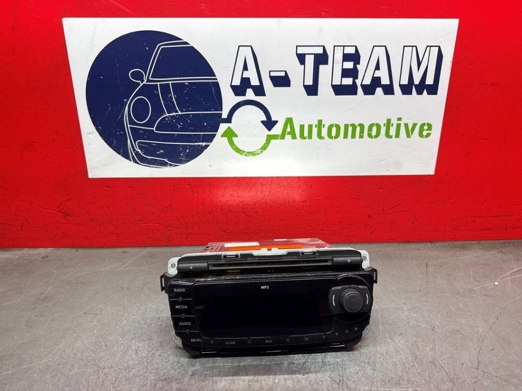 RADIO Seat Ibiza ST (6J8) (01-2010/07-2016) (|6J1035153G|), Seat Deutschland GmbH, Service@seat.de, Utilisé, Seat